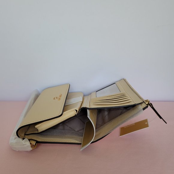 MICHAEL KORS Jet Set Charm Signature Colorblock LG Flap Phone Wristlet/Wallet ⭐ - Picture 13 of 16